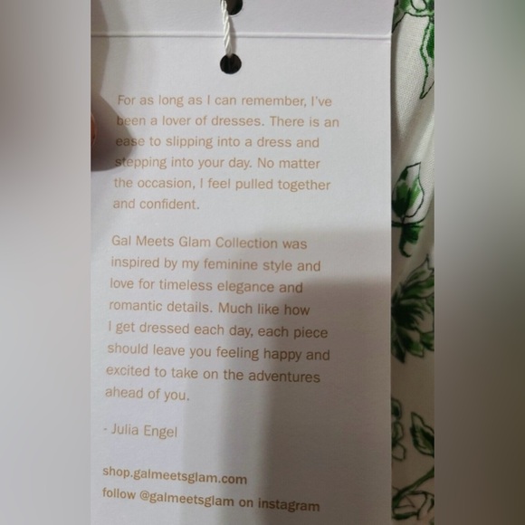 Gal Meets Glam Lisa Dress - Picture 15 of 15